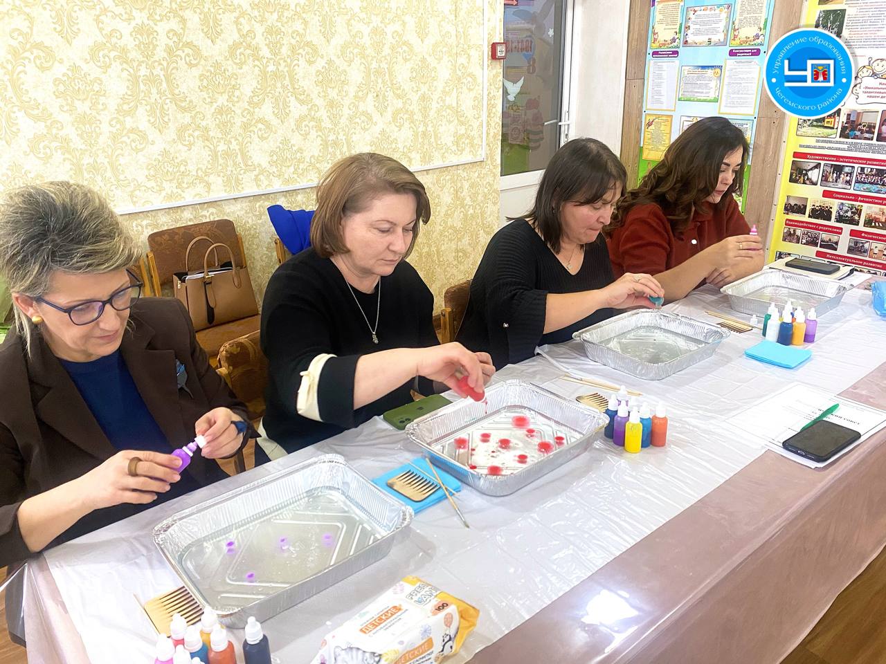 8 декабря в МКДОУ "Ручеёк" г.п. Чегем состоялся педагогический совет на тему: «Формирование у дошкольников основ гражданственности на основе культурного наследия большой и малой Родины в контексте полилингвального образования».